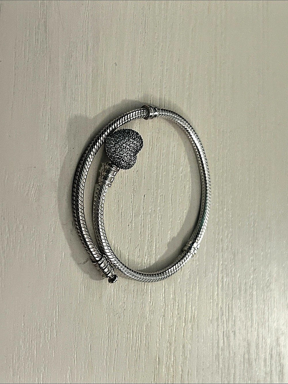 Pandora Moments Pavé Heart Clasp Snake Chain Bracelet Silver-Tone Beaded